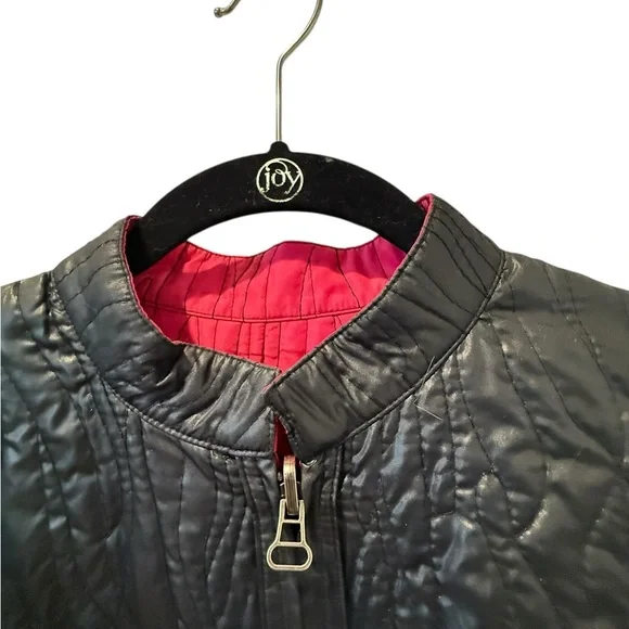 💖 Chico’s Reversible Quilted Jacket – Fuchsia & Black – Size 1 (M 8–10) - Picture 15 of 15